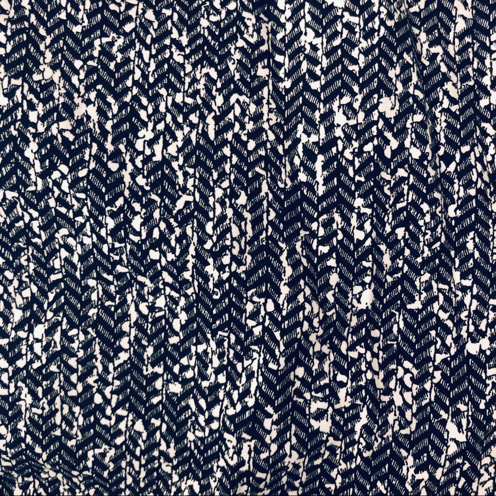 Express Editor Pants - Picture 3 of 3